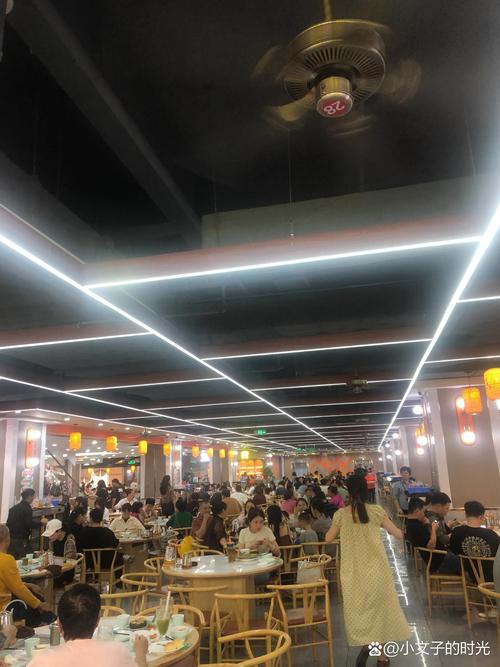 这个春节假期，老爸茶店成了来琼游客热捧的打卡地