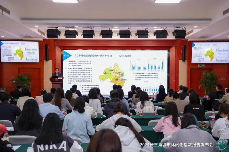 长三角青年蹲点城乡宣讲 探究高质量发展新貌