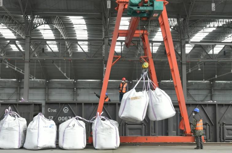 进口铁路运输铜精矿“口岸+目的地”联合监管试点落地山西