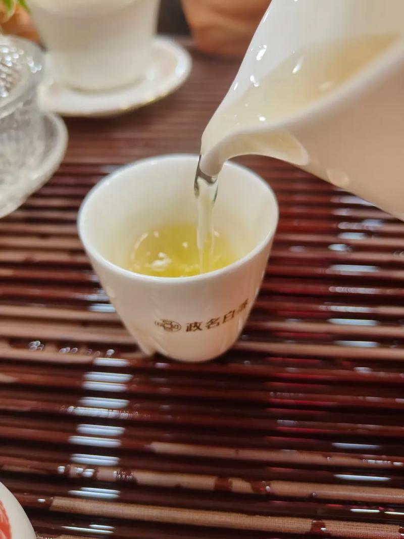 万千气象看云南丨来“天下茶仓”，品一盏古韵清茶