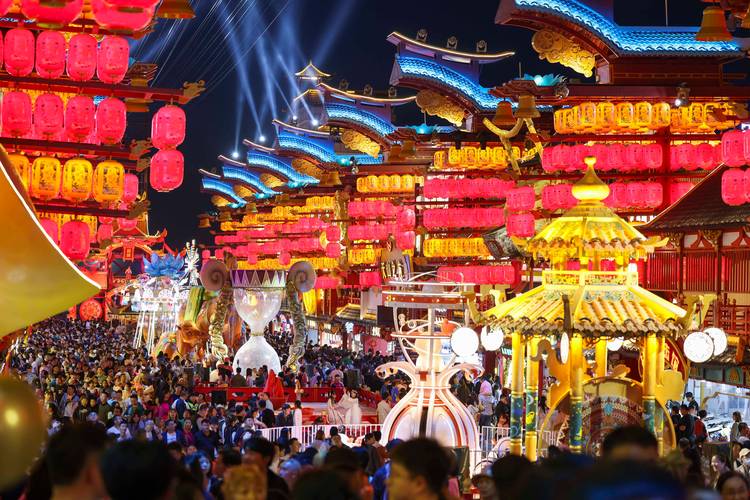 游人如织!澄迈景区新年首日人气旺