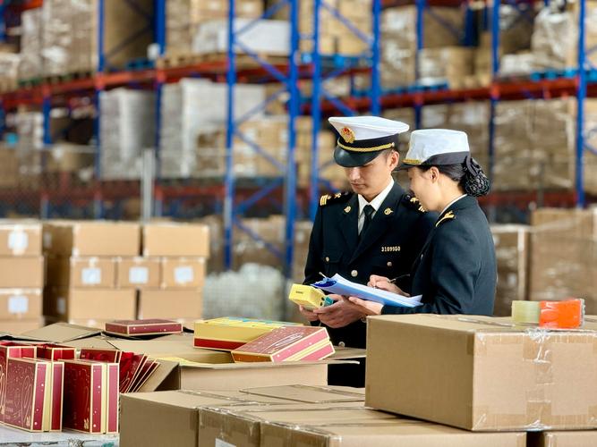 宁波海关查获1吨高纯度、高强度、高密度的人造石墨制品