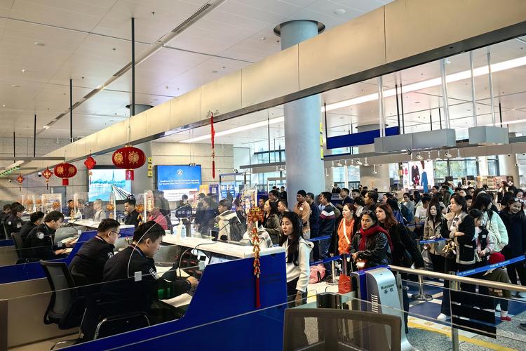 泉州口岸春运期间 出入境旅客7.6万余人次