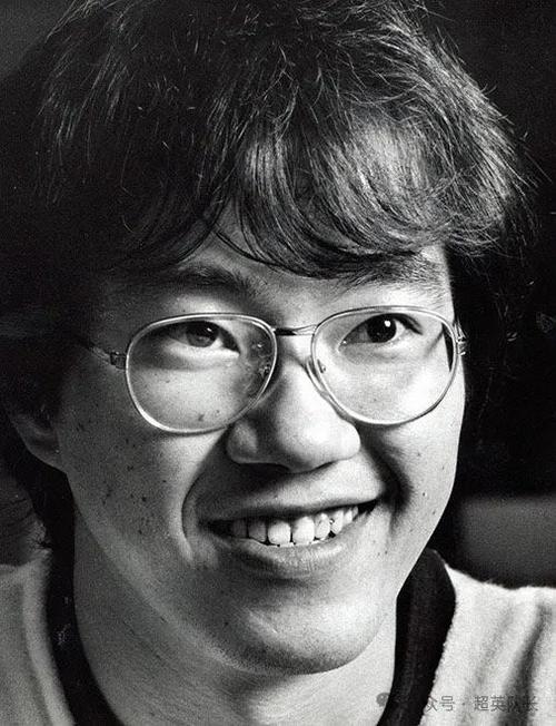 日本漫画家鸟山明去世 终年68岁