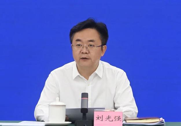 刘光强同志任中共德阳市委书记