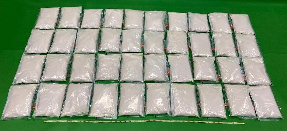 香港海关侦破多起贩毒案 查获约4900万港元毒品