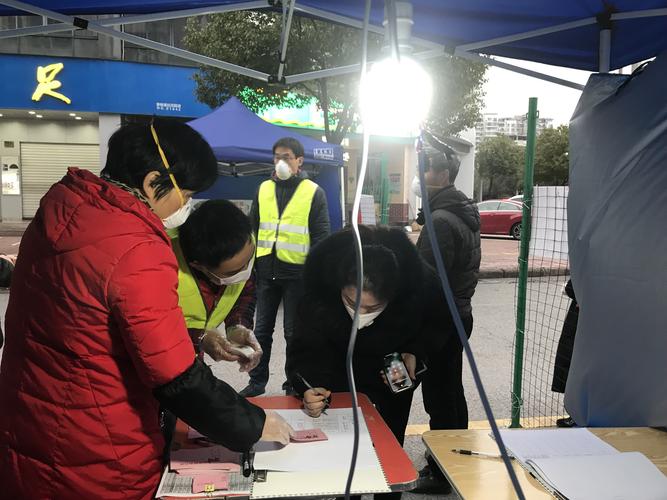金刚塔下话平安 记官渡派出所社区民警平凡一天