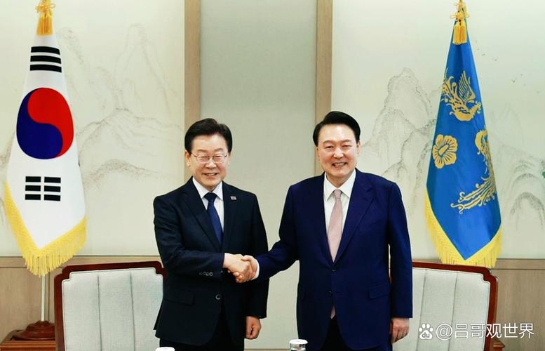 韩国总统和最大在野党党首举行首次会谈