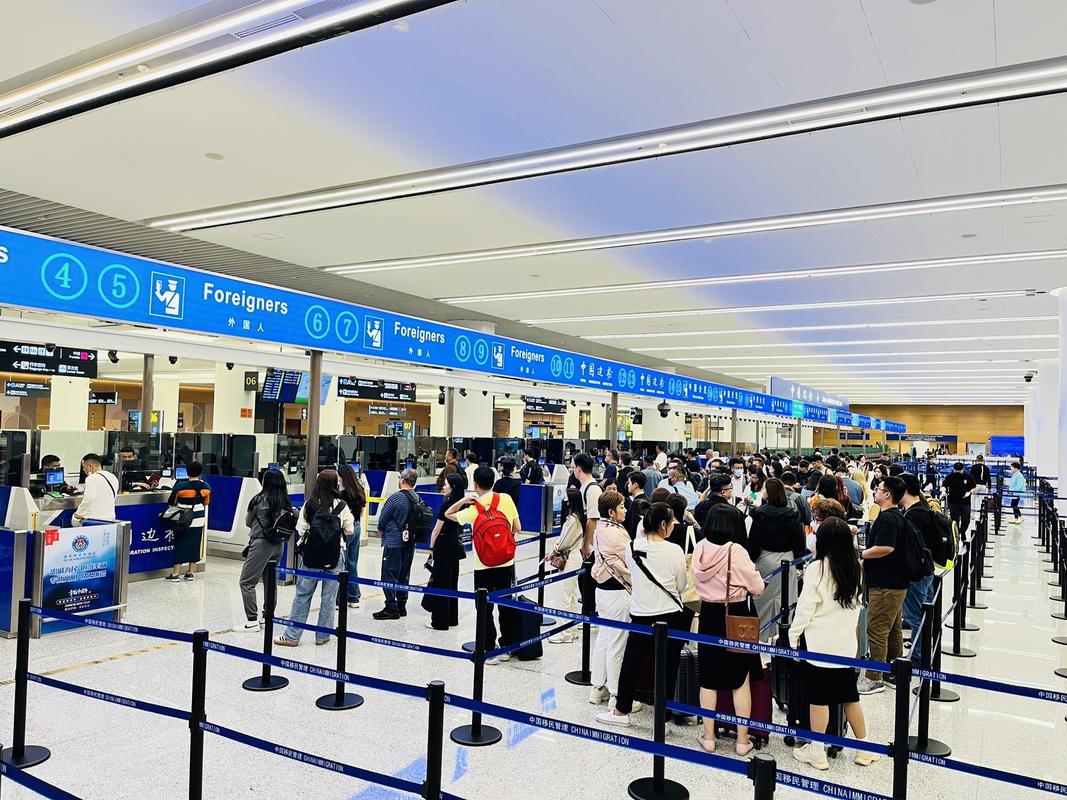 中泰互免签后成都航空口岸往来两国人员达6.2万余人次