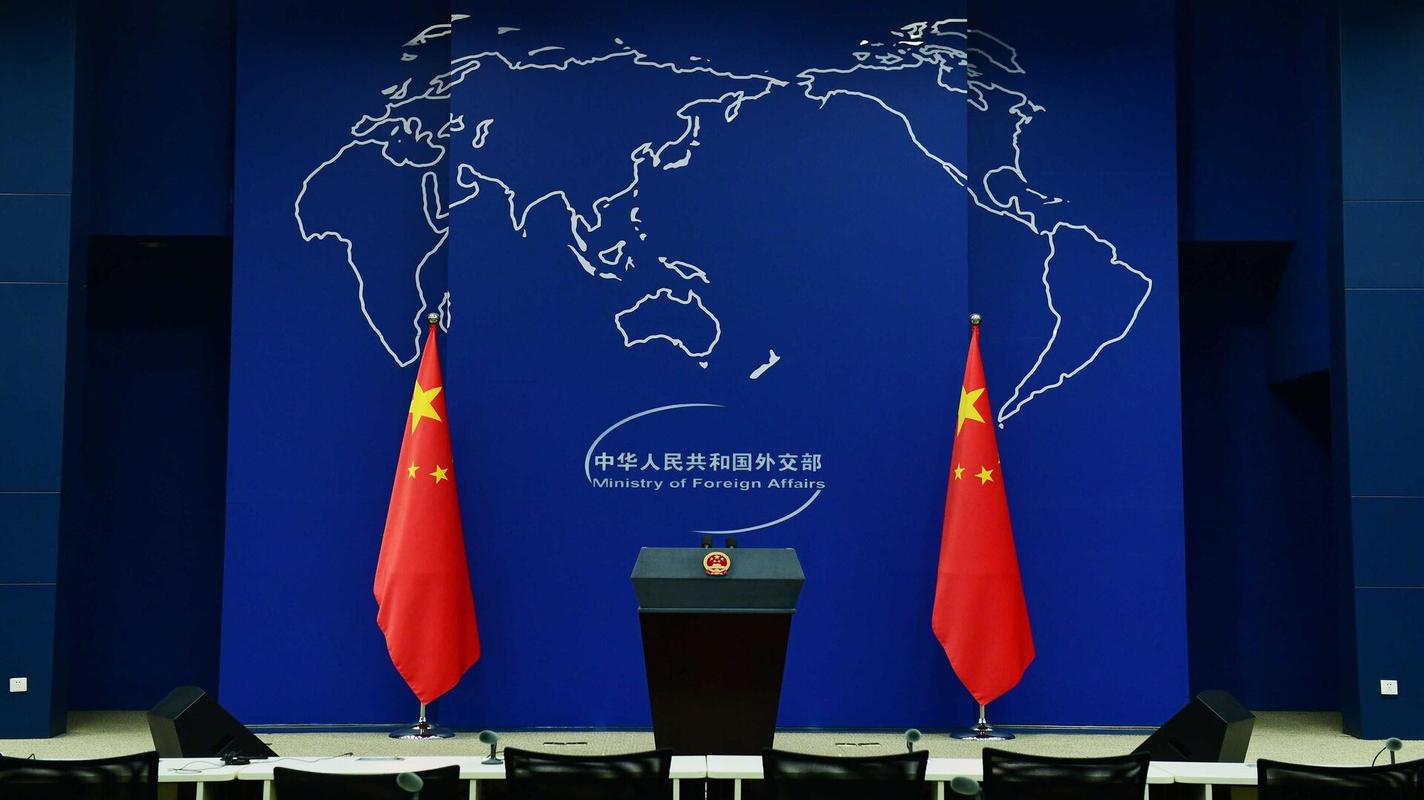 美考虑在日部署中程和短程导弹系统 外交部:敦促美方放弃